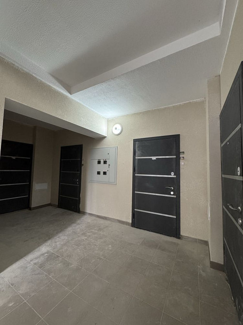 Однокімнатна біля річки Івано-Франківськ - зображення 8