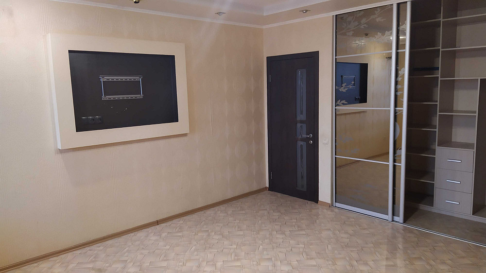 СС-1, ул.Соборности Украины 238-А, трехкомнатная, ТММ Харків - зображення 1