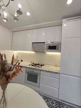 Продам 2х комнатную квартиру ЖК Счастливый Днепр