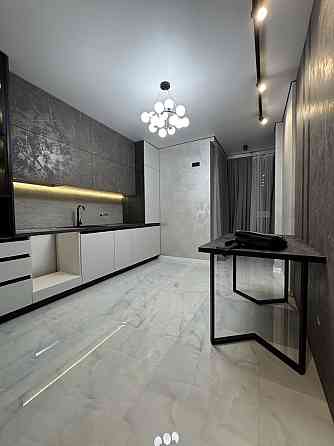 1- кімн+ кухня студі район майдану з ремонтом меблями Черновцы