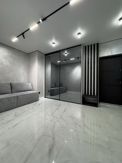 1- кімн+ кухня студі район майдану з ремонтом меблями Чернівці - зображення 1