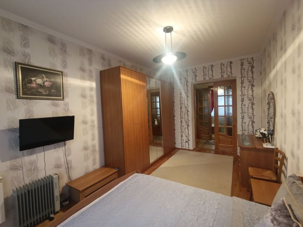 Оренда 2-х кімнатної квартири Севастопільська площа, є ліфт Киев - изображение 3