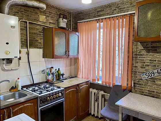 сдам 2х комнатную квартиру  Артура Савельева/ Черняховского Одесса