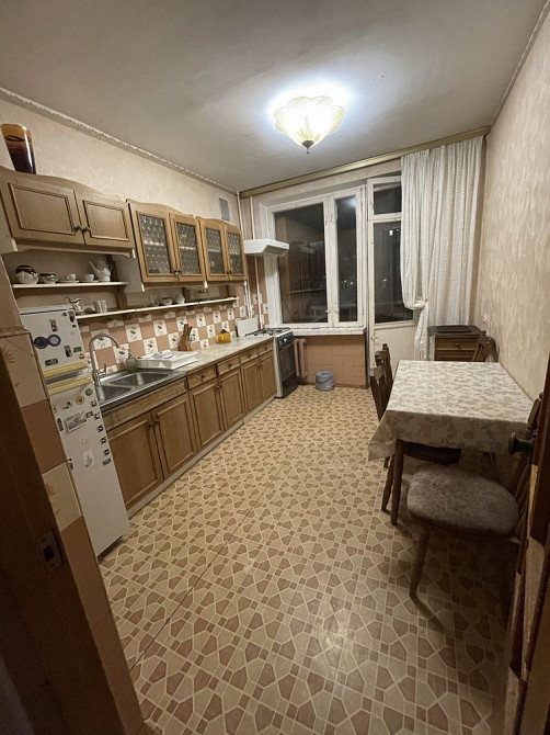 Здам БЕЗ % роздільну 2-кімн. квартиру 57 м2 біля м. Університет 5 хв.! Киев - изображение 2