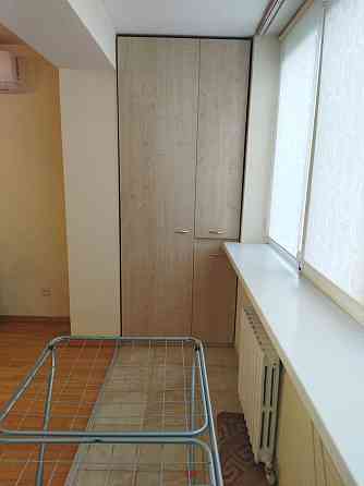 Сдаётся крупногабаритная квартира с нишей в центре. Днепр