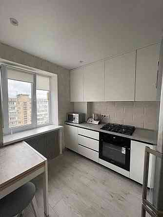 Оренда 1к квартири на вул. Героїв полку АЗОВ, 1А Киев