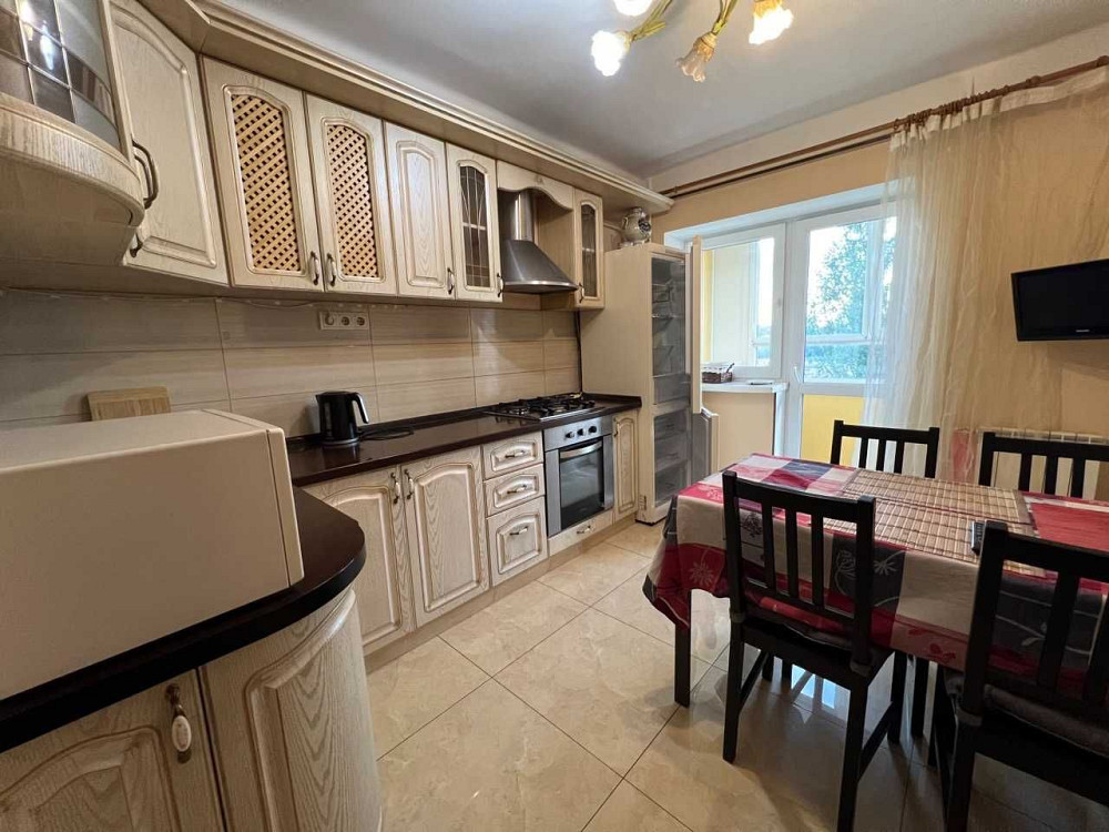 2р 60м2 м. Площа Український Героїв Микільсько-Ботанічна 6\8 Киев - изображение 3