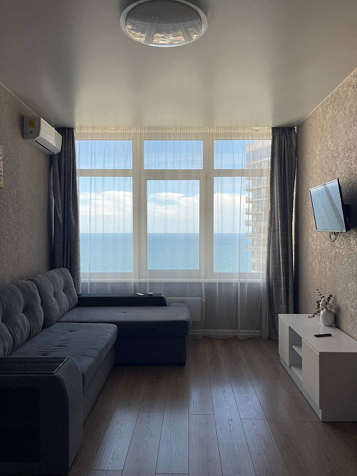 Сдам 1-но комнатную на Кманина, прямой вид на море, 32 Жемчужина Одесса - изображение 1