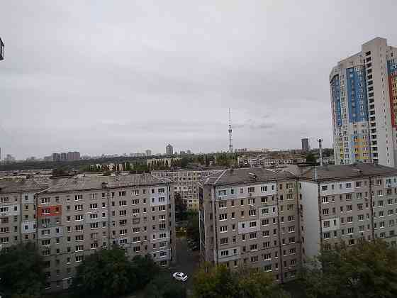 Метро Дорогожичі, Бакинська 37Г. 2к квартира! Киев