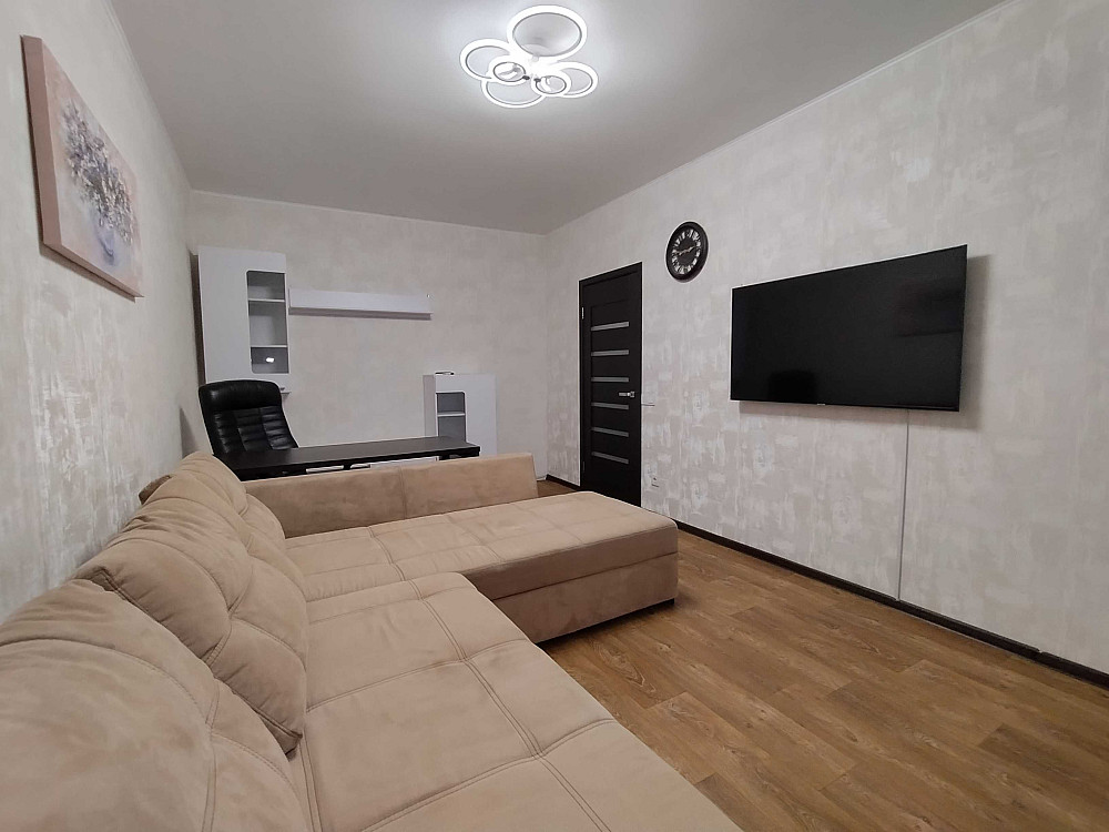 Метро Дорогожичі, Бакинська 37Г. 2к квартира! Киев - изображение 1