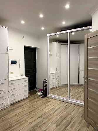 Двохкімнатна квартира у новобудові.  Від власника.  46 кв.м. Черновцы