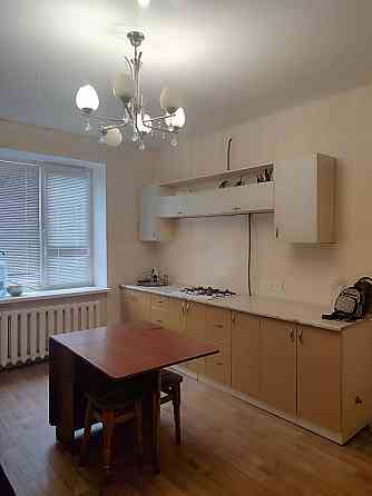 Здам 2-кмн квартиру центр міста Кам`янське (Запорізька обл.)