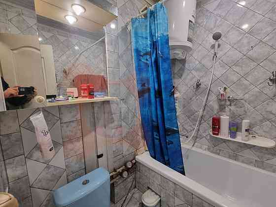 Продам 2 кімнтнатну квартиру вул Щусєва 12 метро Дорогожичі Сирець Київ