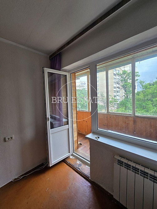 Продаж 1 к квартири Харківський масив низький поверх Київ - зображення 6