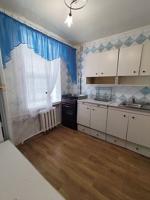 Продаж 3-кімнатна в Центрі в цегляному будинку Сумы - изображение 1