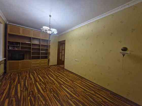 Оренда 2к квартири в Києві поряд з метро Київ