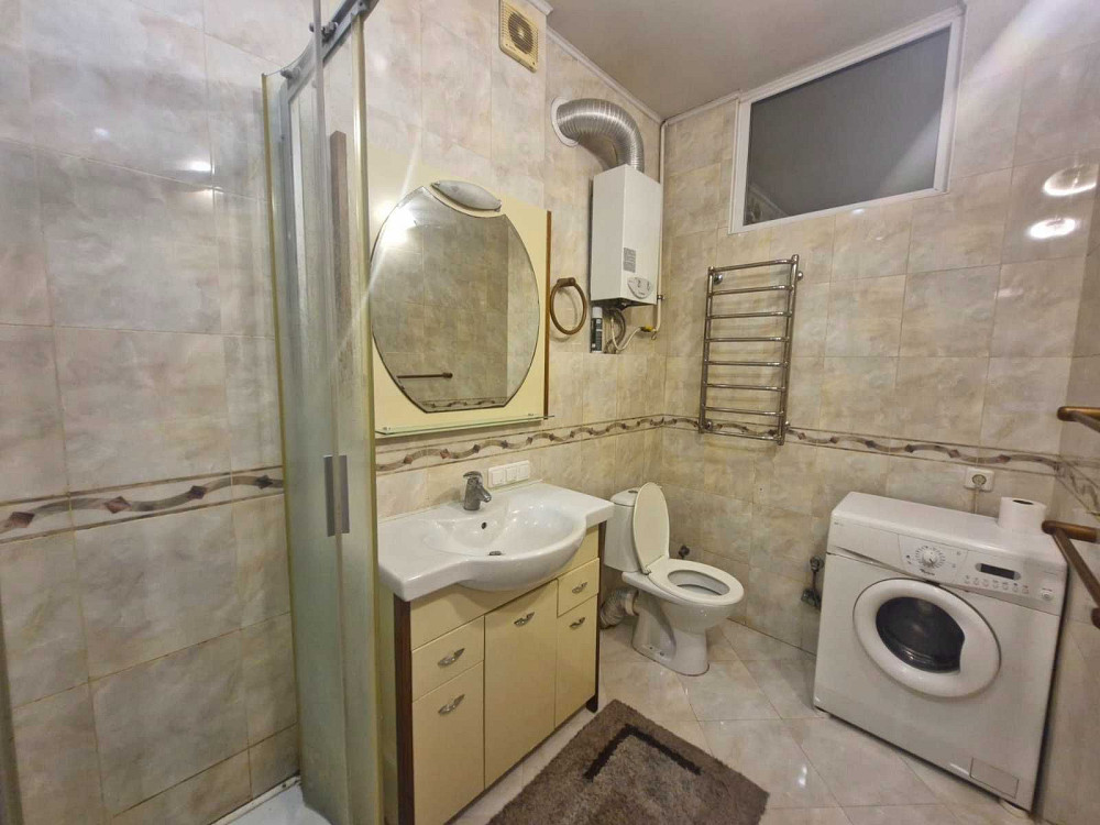 Оренда 2к квартири в Києві поряд з метро Київ - зображення 5