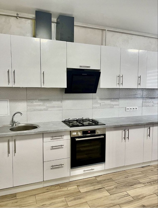 Здам 1-но кімнатну квартиру Щасливе Рівне - зображення 1