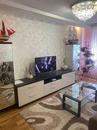 С дам 2-х комн.кв., ул.Комарова 6-а, 3/5, комнаты раздельные Запоріжжя