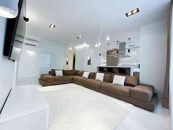 Оренда 5к квартири в ЖК Новопечерські Липки  вул. А. Верхогляда, 11 Київ