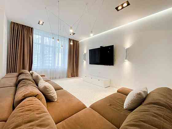 Оренда 5к квартири в ЖК Новопечерські Липки  вул. А. Верхогляда, 11 Київ