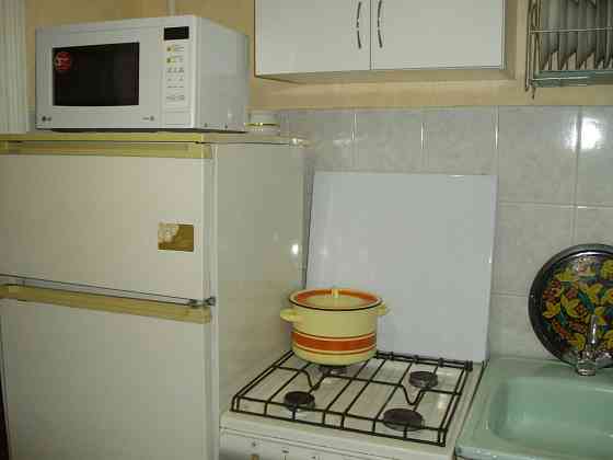 Сдам Борщаговка Івана Дзюби( Семьи Сосниных) 12а 2/5кирп. 27/17/4. Київ