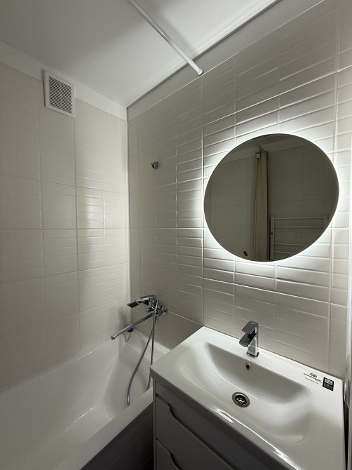 Продається 2 кімнатна Чешка р-н ТЦ Майдан,MacDonalds, OZZI Черновцы - изображение 1