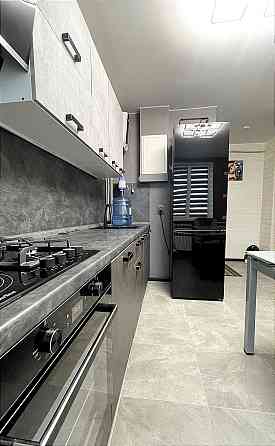 Продам. Квартира Л/б. Кам`янське (Запорізька обл.)