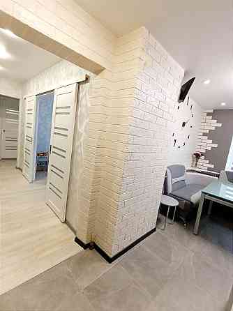 Продам. Квартира Л/б. Кам`янське (Запорізька обл.)