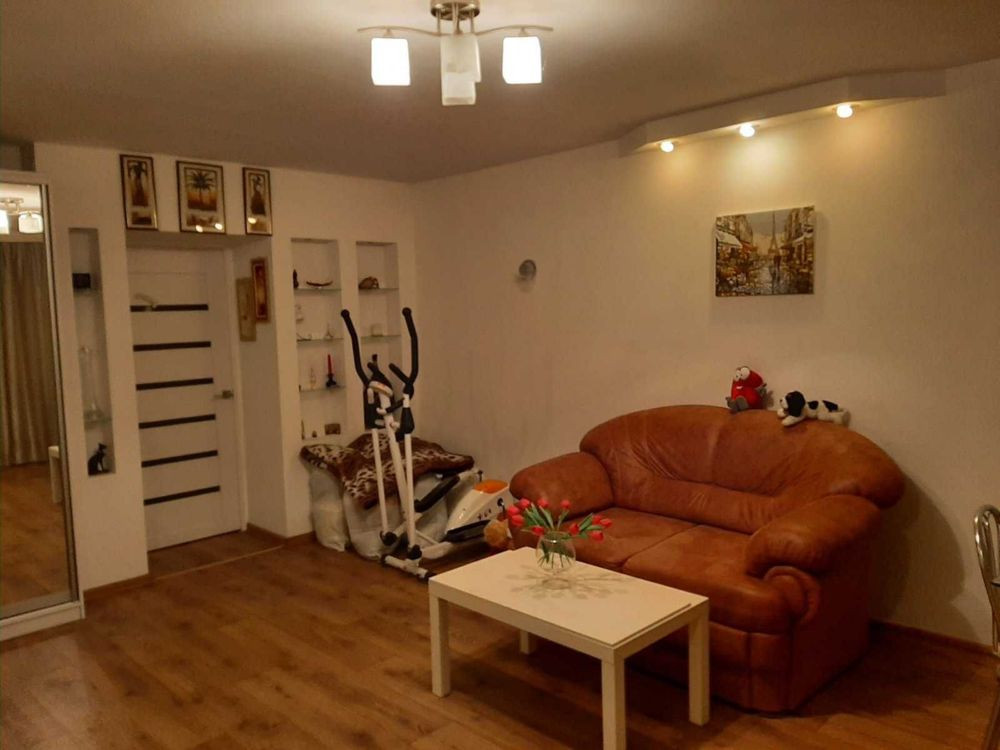 Продам 1к , 2/5, метро 23 Августа Харків - зображення 1