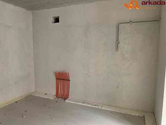 Продається 3 кімнатна квартира 1м2=750$, газ, комплекс зданий.Єоселя!! Ивано-Франковск