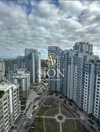 Продаж 3-х комнатної квартири, ЖК Новопечерські Липки, 100м2. Київ