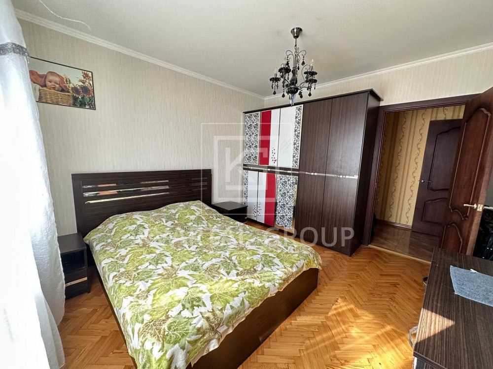 Продам світлу 2к квартиру з ремонтом та видом на сосни Київ - зображення 2