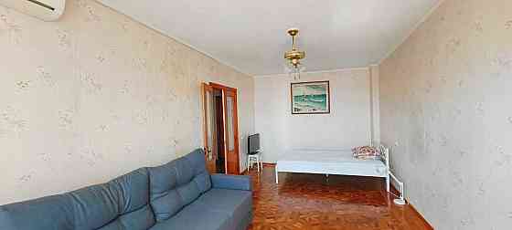 Сдается 1 ком Длительно! Без выселения на лето! Чорноморськ