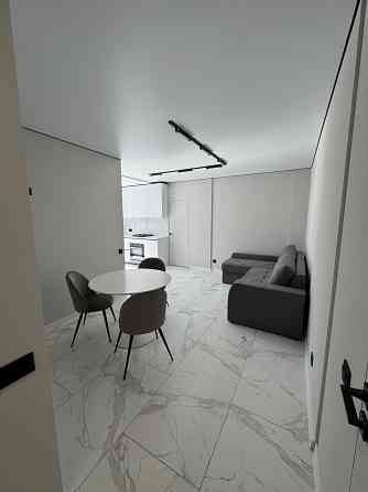 Стильна 3-кімнатна квартира, перша оренда, 58 м², парк поруч Тернополь