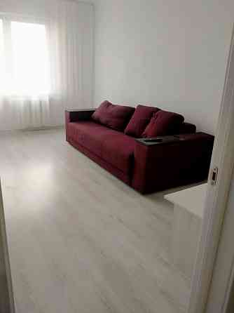 Здам 2-кімнатну кв. Ахматової 24 Позняки Київ