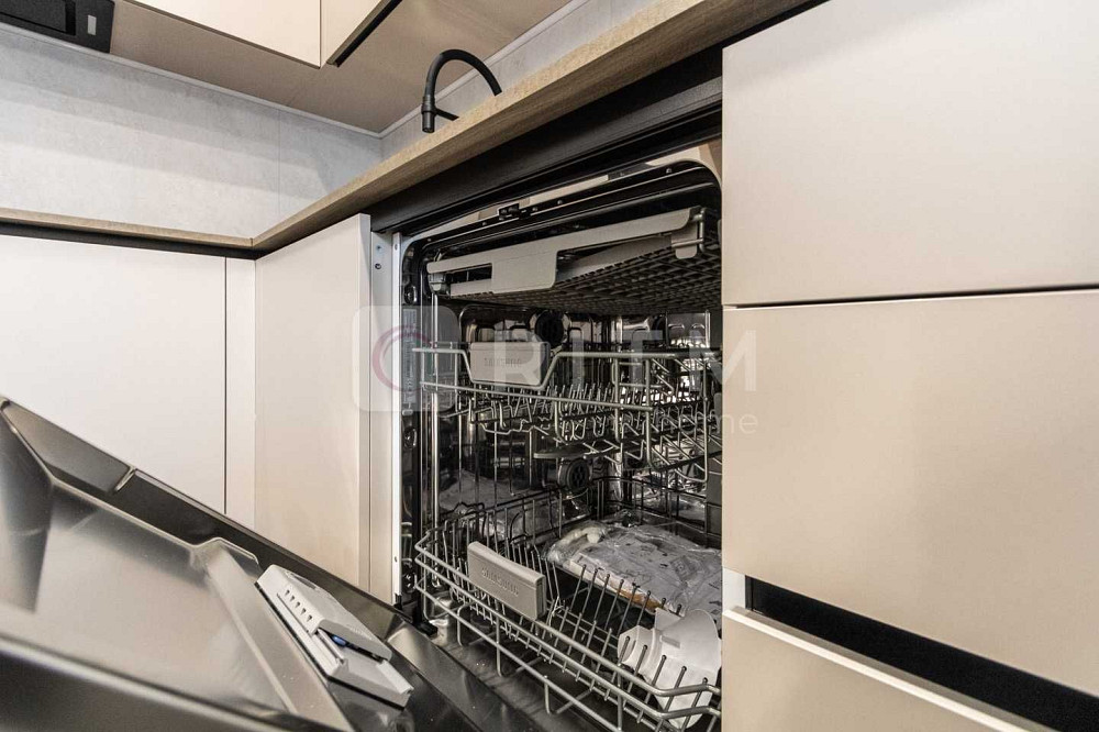 Дизайнерська 2к+студія біля озера, елітний ЖК Manhattan Івано-Франківськ - зображення 5