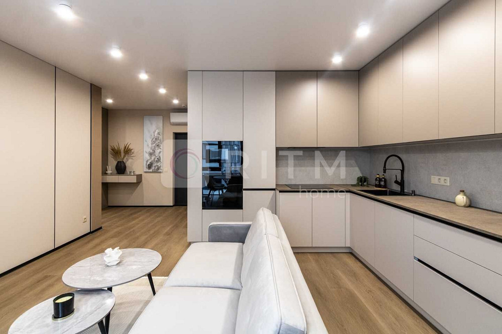 Дизайнерська 2к+студія біля озера, елітний ЖК Manhattan Івано-Франківськ - зображення 4