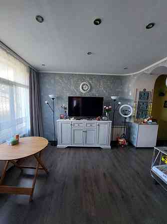 Продам велику ідеальну 2 кімн.кв.з ремонтом, технікой і меблями Буча