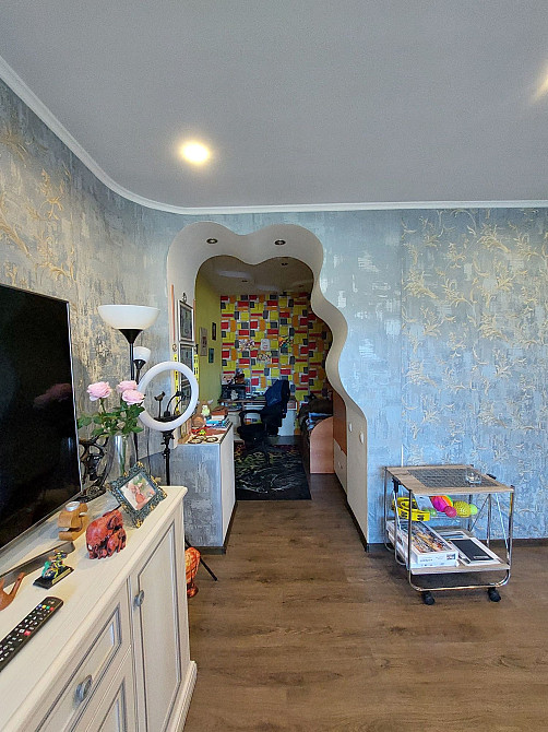 Продам велику ідеальну 2 кімн.кв.з ремонтом, технікой і меблями Буча - изображение 7