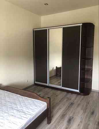 Продам 2х комнатную квартиру в центре! Кам`янське (Запорізька обл.)