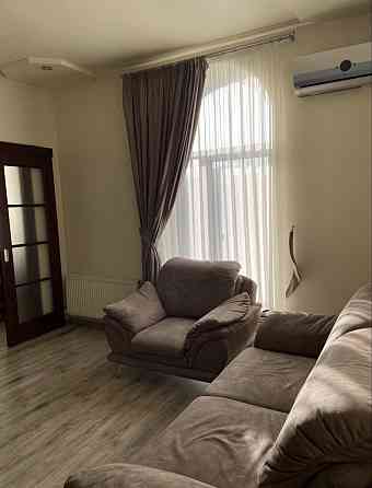 Продам 2х комнатную квартиру в центре! Кам`янське (Запорізька обл.)