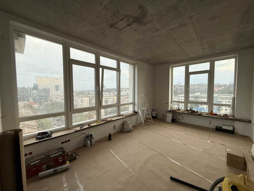 Видові апартаменти з незавершеним ремонтом в ЖК Кадорр на Жилянській Київ - зображення 1