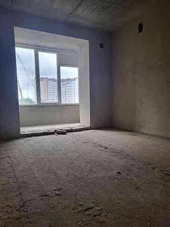 Гарна однокімнатна квартира з виглядом на річку Ивано-Франковск