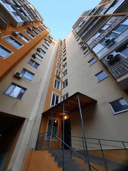 Продам 2-х ком. квартиру в Центре города. Парк. Одесса - изображение 1