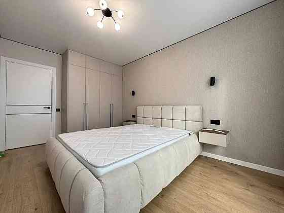 Стильна однокімнатна з кухнею-студією в ЖК "Паркова Алея". Ивано-Франковск