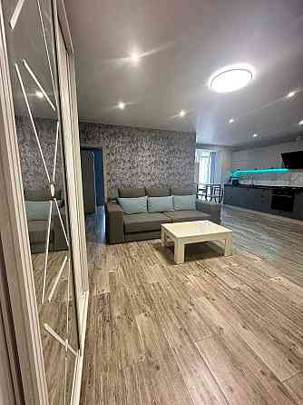 Продам відмінну 2к квартиру на Перемозі-1
ЖК River Park Днепр