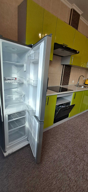 Новий будинок 1к Велика простора світла 55м кв Ахматової 22 Киев - изображение 4