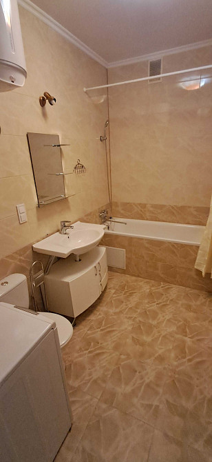 Новий будинок 1к Велика простора світла 55м кв Ахматової 22 Киев - изображение 6