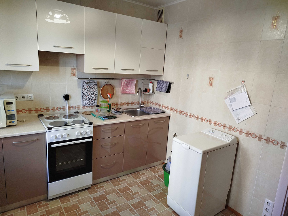 Оренда 3-кімнат. кварт Скрипника,11 Островського, Стадіонна Вокзальна Киев - изображение 1